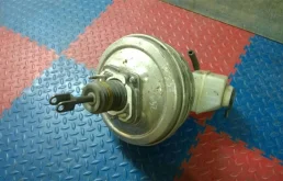 вакуумный усилитель тормозов для BMW X3 Е83 2003-2010