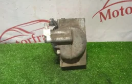 Компрессор кондиционера для Nissan Navara на фотографиях