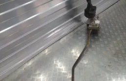 Кулиса МКПП для Renault Logan 2009 года на фотографиях