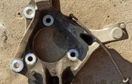 Кулак поворотный правый для Opel Zafira на фотографиях