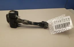 Ограничитель двери передней левой для Volvo XC70 на фотографиях