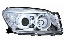 Фары для Toyota RAV4 2012 года на фотографиях