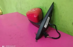 Зеркала для Skoda Rapid 2012 года на фотографиях