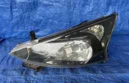 Фара левая для Mitsubishi Grandis 2003-2011