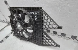 Вентилятор радиатора охлаждения ДВС для Skoda Rapid 2018 года на фотографиях