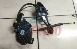 Двери для Land Rover Range Rover Evoque 2013 года на фотографиях