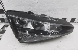 Фара ксенон левая для Skoda Rapid 2023 года на фотографиях