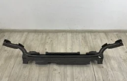 Абсорбер переднего бампера для Audi Q7 на фотографиях