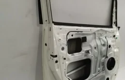 Дверь (в сборе) передняя левая для Toyota Alphard на фотографиях