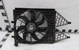 Диффузор вентилятора для Skoda Rapid 2017 года на фотографиях