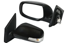 Стекла и зеркала для Toyota Corolla 2006 года на фотографиях