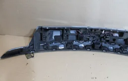 Накладка двери багажника для Opel Insignia 2014 года на фотографиях