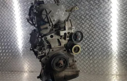 Двигатель без навесного для Nissan X-Trail на фотографиях