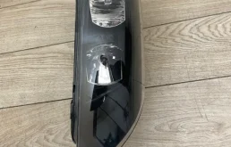 Фара ксенон левая для Audi Q7 на фотографиях