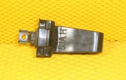 Ограничитель двери передней левой для Skoda Rapid на фотографиях