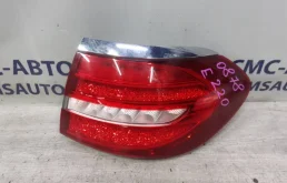 Фонарь внешний правый для Mercedes-Benz E class W213 2016-2023