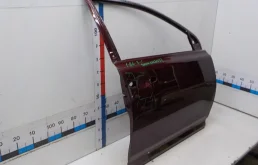 Дверь передняя правая для Toyota RAV4 на фотографиях