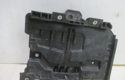 Поддон аккумулятора для Hyundai Solaris 2020 года на фотографиях