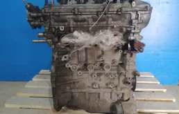 Двигатель без навесного для Toyota RAV4 2008 года на фотографиях