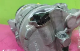 Компрессор кондиционера для Volkswagen Tiguan 2017 года на фотографиях