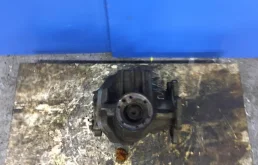 Редуктор переднего моста для Volvo XC90 2009 года на фотографиях