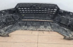 Усилитель переднего бампера для Audi Q7 на фотографиях