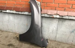 Крыло левое для Suzuki Grand Vitara 2016 года на фотографиях