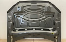 Капот для Audi Q7 2023 года на фотографиях