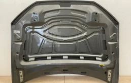 Капот для Audi Q7 2023 года на фотографиях