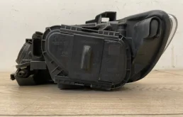 Фара ксенон левая для Audi Q7 на фотографиях