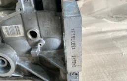 Шорт-блок для Ford Kuga 2013 года на фотографиях