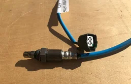 Лямбда-зонд для Honda Accord 2003 года на фотографиях