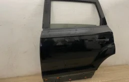 Дверь задняя левая для Audi Q7 2006 года на фотографиях