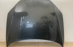 Капот для Audi Q7 2012 года на фотографиях