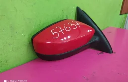 Зеркала для Skoda Rapid 2012 года на фотографиях