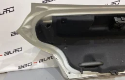 Крышка багажника для Peugeot 508 на фотографиях