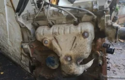 Двигатель без навесного для Renault Logan 2008 года на фотографиях