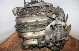 Двигатель для Kia Sorento 2002 года на фотографиях