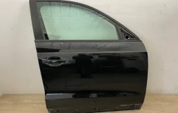 Дверь передняя правая для Audi Q3 на фотографиях
