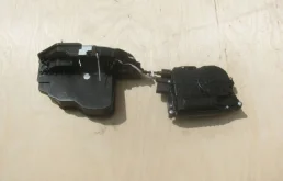 Доводчик двери передний левый для BMW X6 Е71 rest 2012-2014