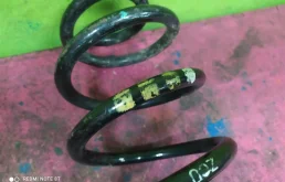 Пружина амортизатора задняя для Volkswagen Jetta на фотографиях