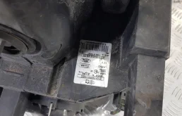 Фара правая для Ford Transit на фотографиях