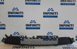 Решетка переднего бампера для Infiniti Q 2021 года на фотографиях