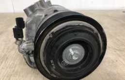 Компрессор кондиционера для Mitsubishi Pajero Sport 2010 года на фотографиях