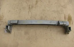 Бампер для Honda CR-V 2003 года на фотографиях