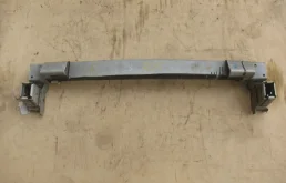 Бампер для Honda CR-V 2003 года на фотографиях