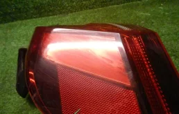 Фонарь внешний левый для Volkswagen Tiguan 2019 года на фотографиях