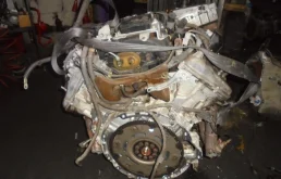 Двигатель для Lexus LS 2006 года на фотографиях