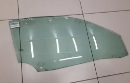 Стекло двери передней правой для Mercedes SL-klasse R230 2001-2012