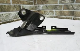 Петля капота левая для Audi Q3 8U 2011-2019